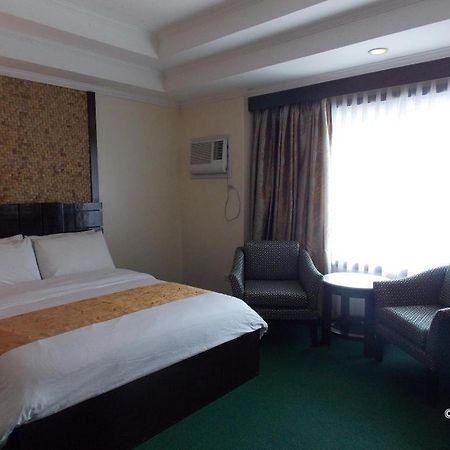 Mo2 Westown Hotel San Juan Bacolod Exterior foto