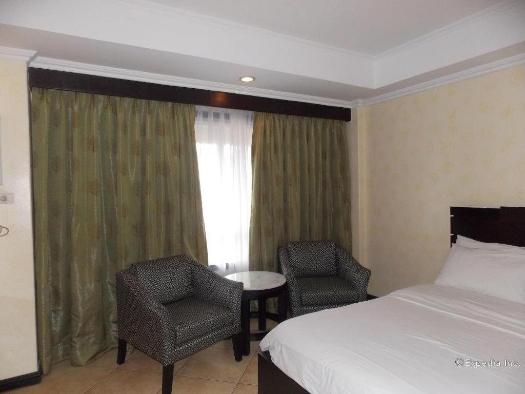 Mo2 Westown Hotel San Juan Bacolod Exterior foto