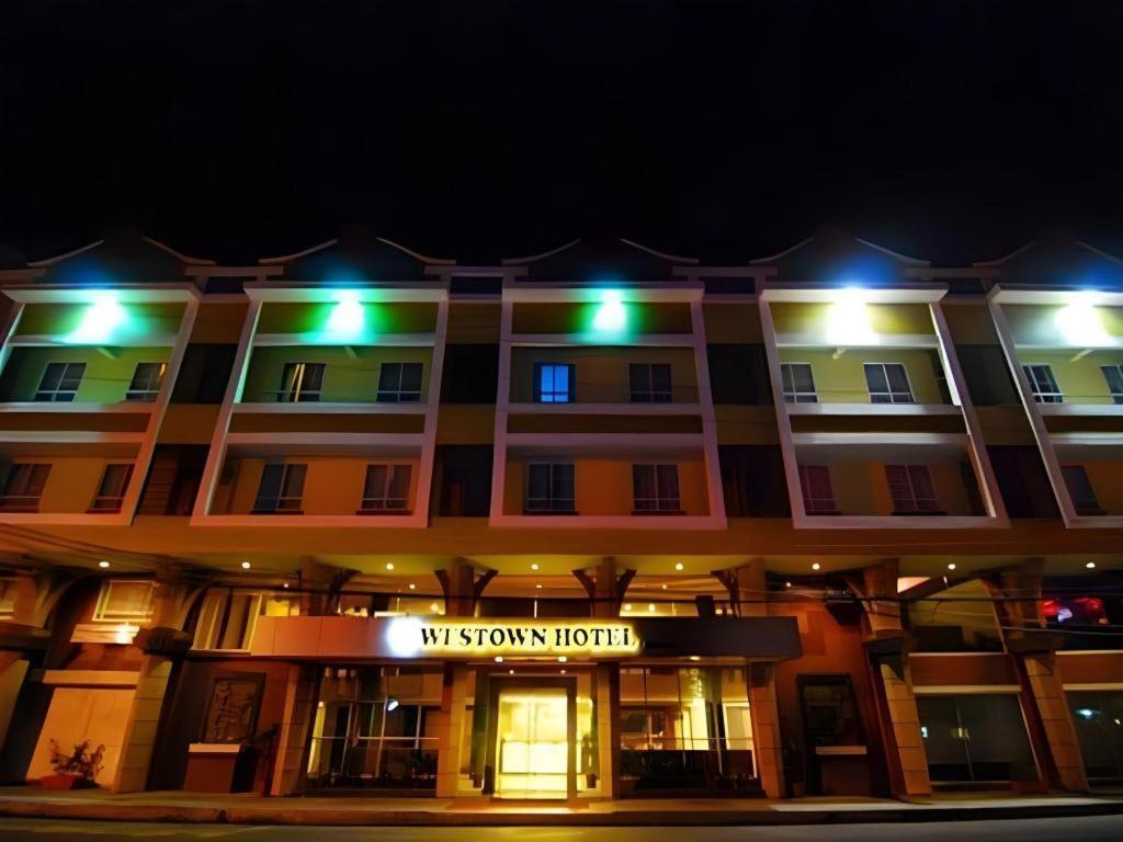 Mo2 Westown Hotel San Juan Bacolod Exterior foto