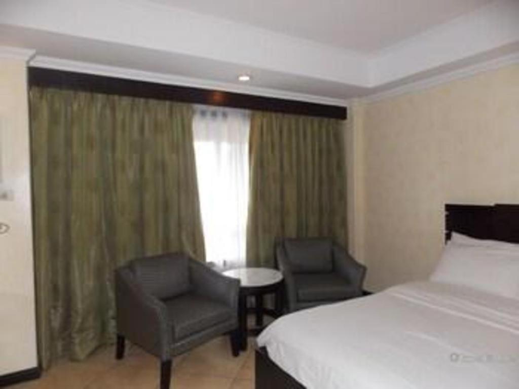 Mo2 Westown Hotel San Juan Bacolod Exterior foto