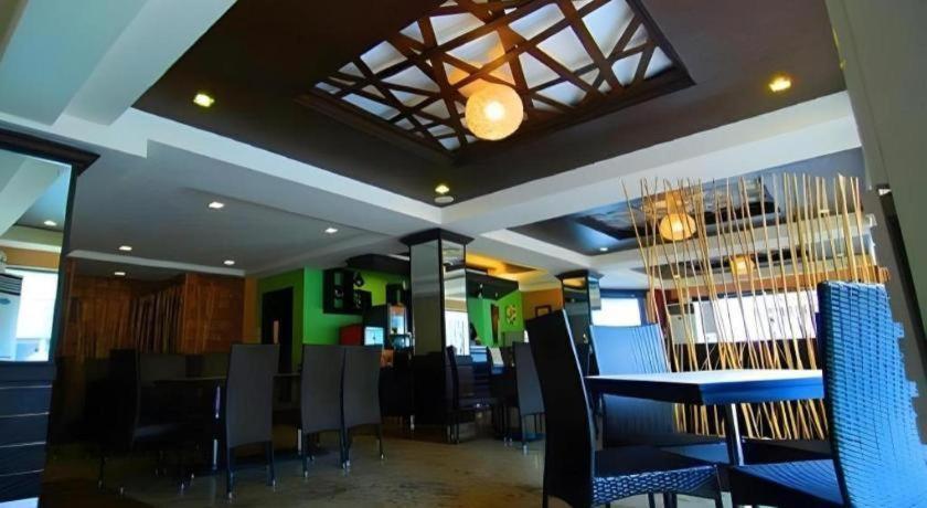 Mo2 Westown Hotel San Juan Bacolod Exterior foto